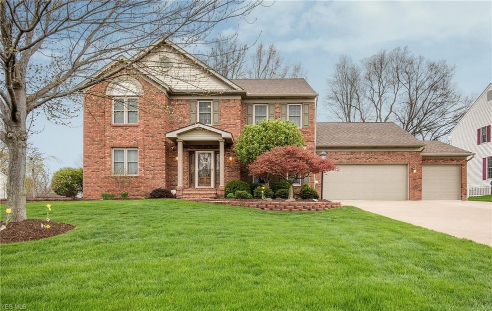 Welcome to 1181 Corsham Circle located in Green.