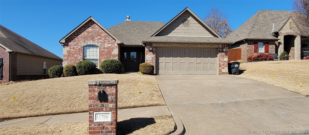 11706 S Nandina Ave, Jenks, OK 74037 - photo 1