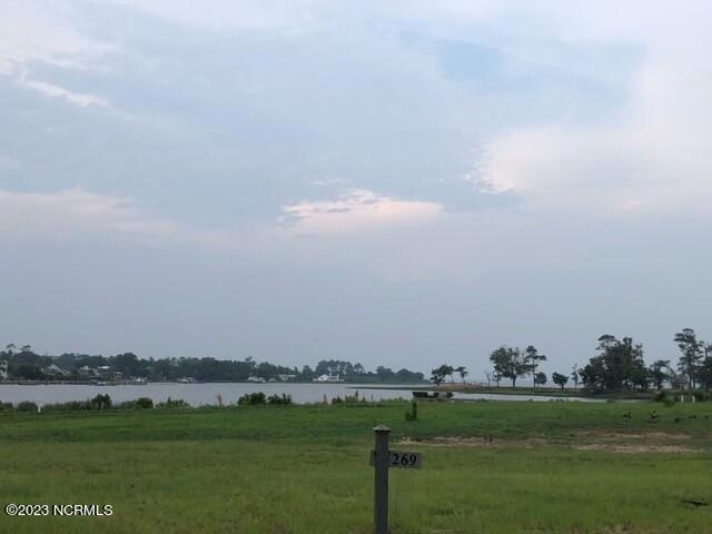 560 Sheldrake Ct, Beaufort, NC 28516 - photo 1