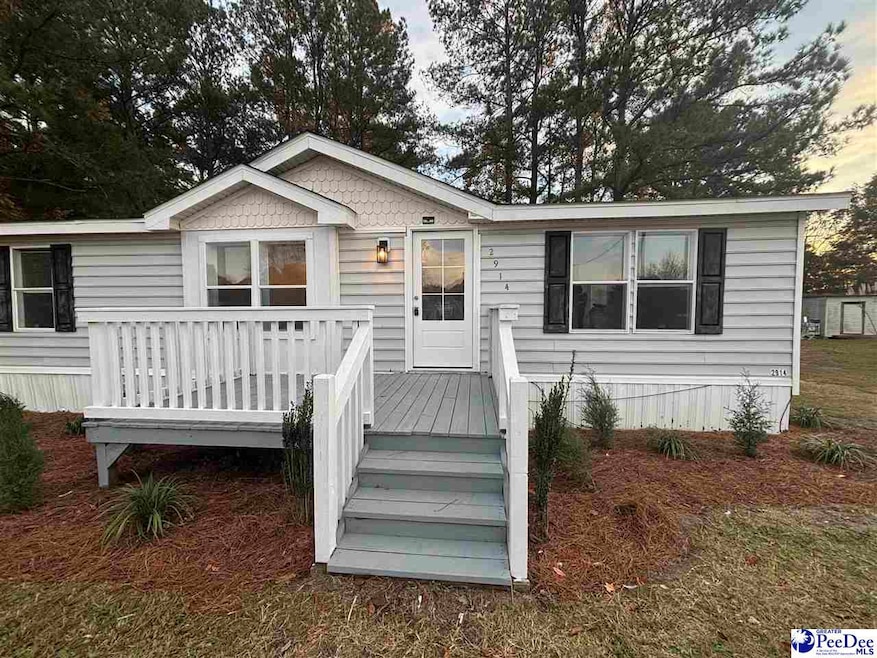 2914 Battery Park Dr, Florence, SC 29506 - photo 1
