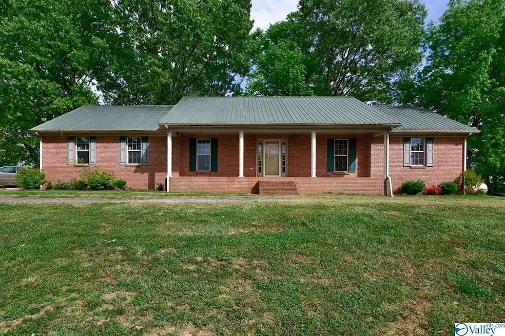 195 Elder Dr, Prospect, TN 38477 - photo 1