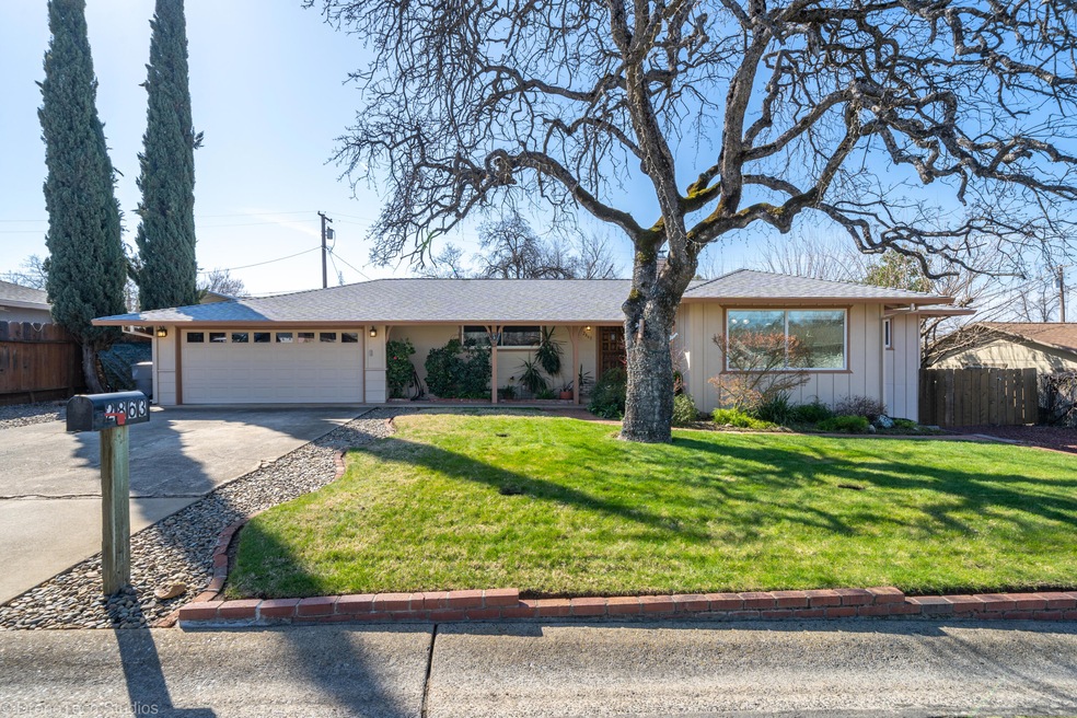 2863 Squire Ave, Redding, CA 96002 - photo 1