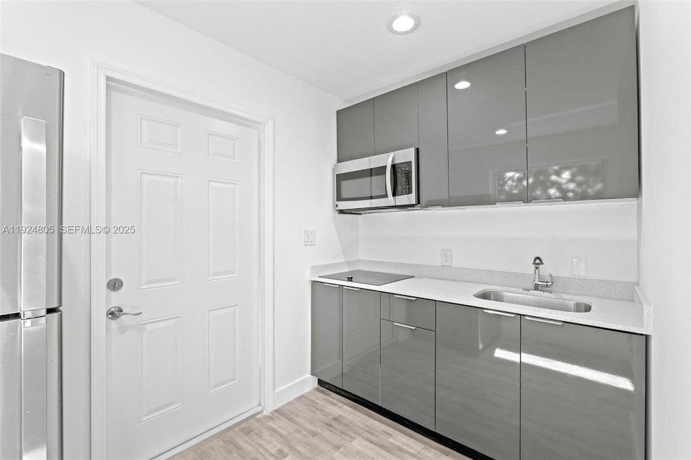 2847 Polk St unit 3, Hollywood, FL 33020 - photo 1