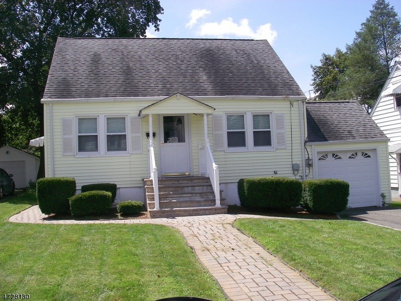 11 Bassett Ave, Mine Hill, NJ 07803 - photo 1
