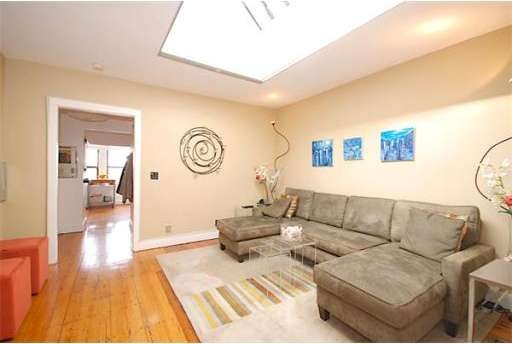 334 Tappan St unit 5, Brookline, MA 02445 - photo 1