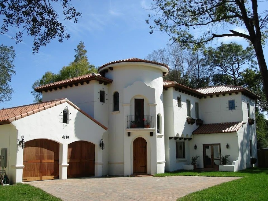 4119 Woodacre Ln, Tampa, FL 33624 - photo 1