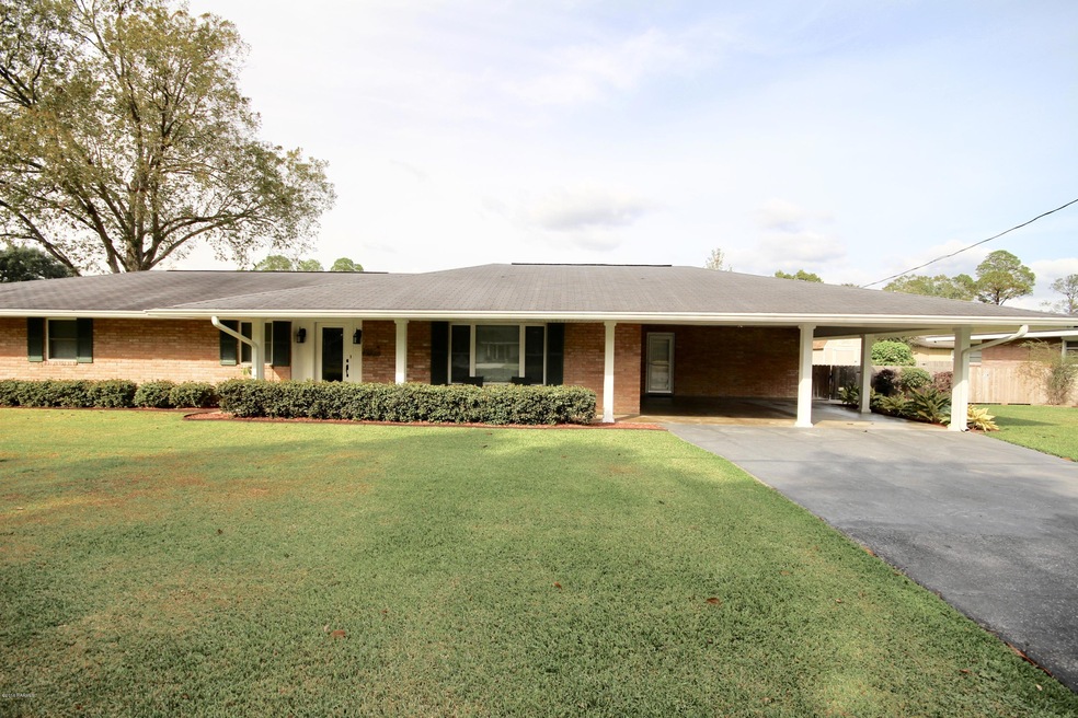 1340 W Ash Ave, Eunice, LA 70535 - photo 1