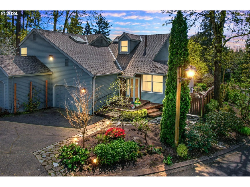 15275 Boones Way, Lake Oswego, OR 97035 - photo 1