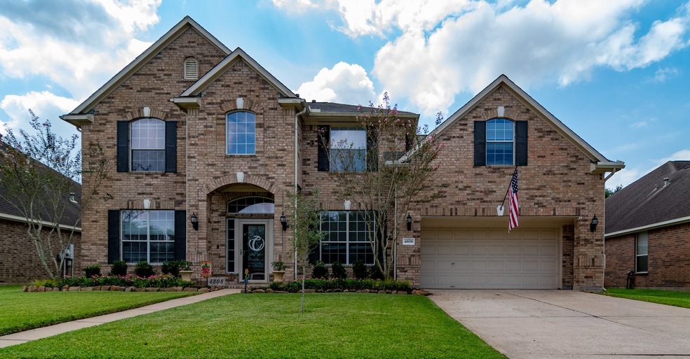 4808 Chaperel Dr, Pearland, TX 77584 - photo 1
