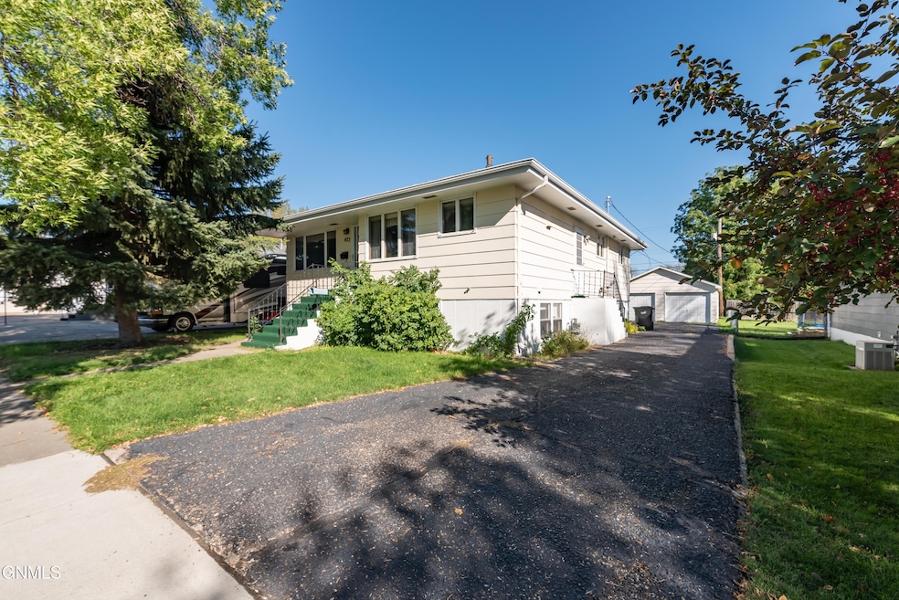 423 N 17th St, Bismarck, ND 58501 - photo 1