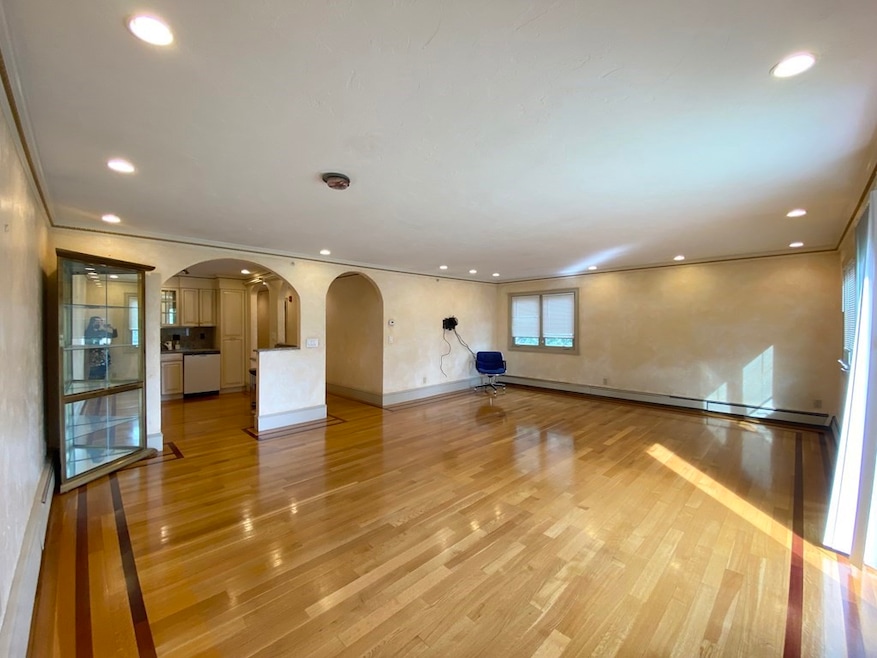 For Rent $4,900/month