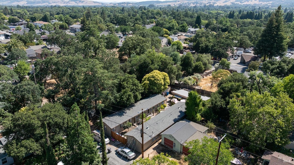 Under Contract $950,000