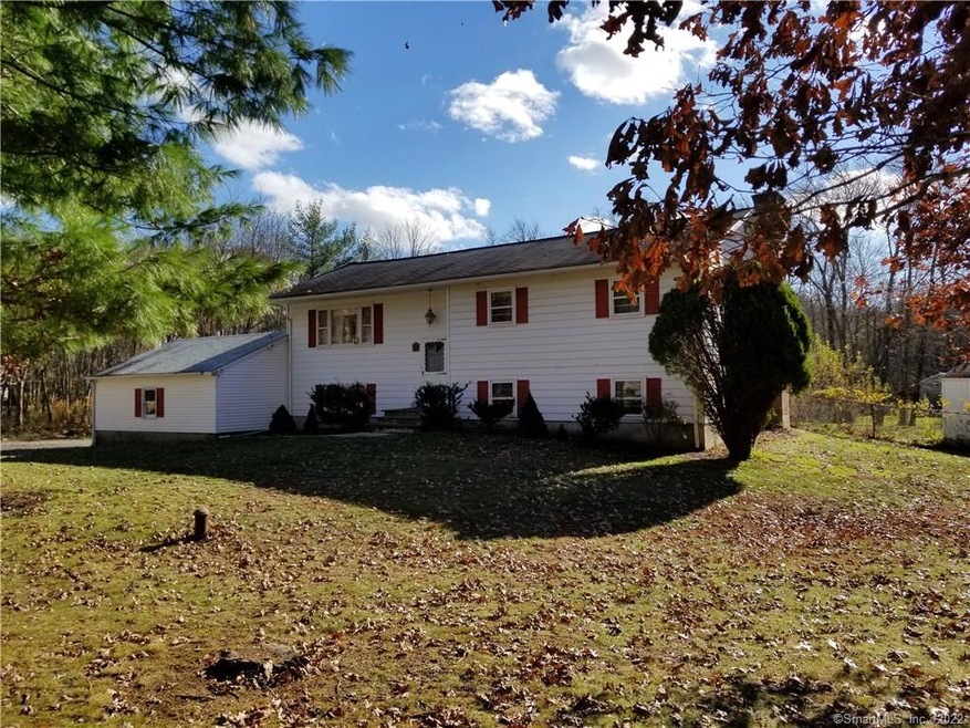 6 Vars Ave, Pawcatuck, CT 06379 - photo 1