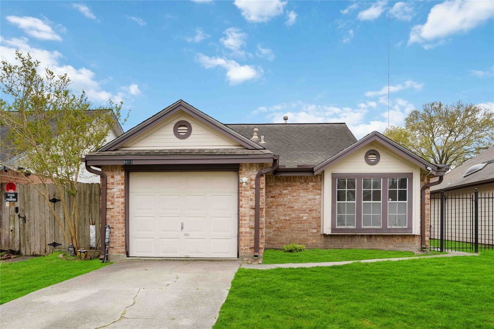 8411 Cienna Dr, Houston, TX 77040 - photo 1