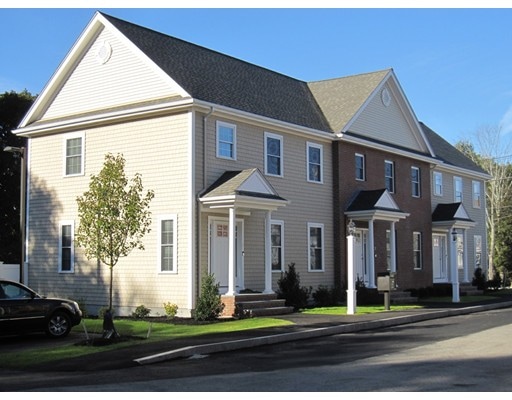 726 Main St unit 2, South Weymouth, MA 02190 - photo 1