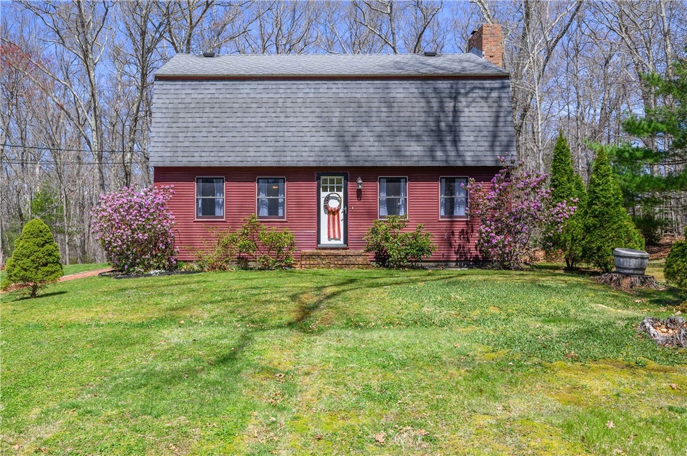 10 Laurel Ln, North Smithfield, RI 02896 - photo 1