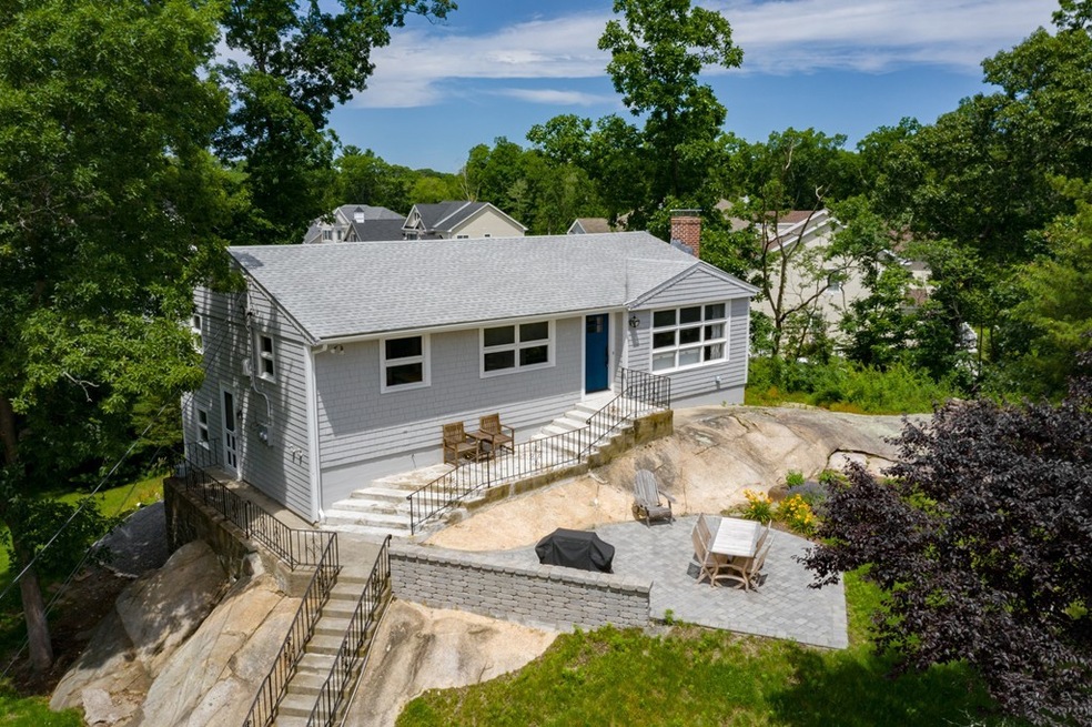 24 Locust Rd, Cohasset, MA 02025 - photo 1