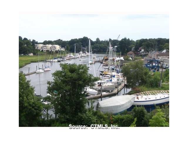 60 Maple St unit 23A, Branford, CT 06405 - photo 1