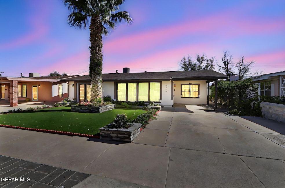1304 Honeysuckle Dr, El Paso, TX 79925 - photo 1