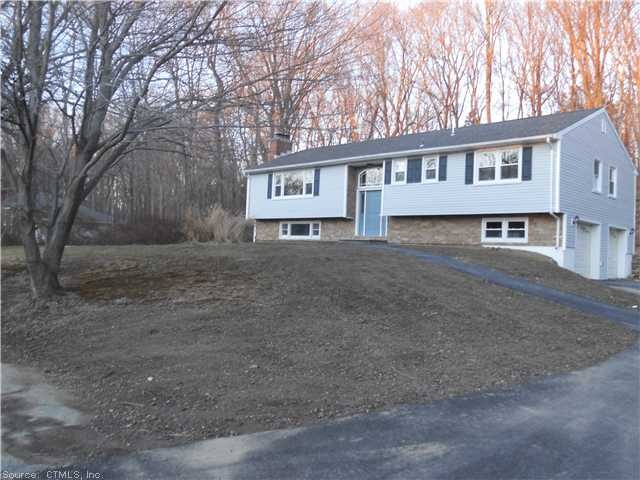 Exterior Front. Welcome to 363 Woodland Lane, Oran