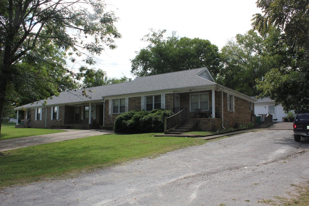 4 Units with Tenants in Place!