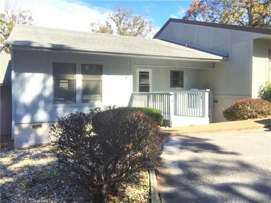 4 Mindy Ln, Bella Vista, AR 72715 - photo 1