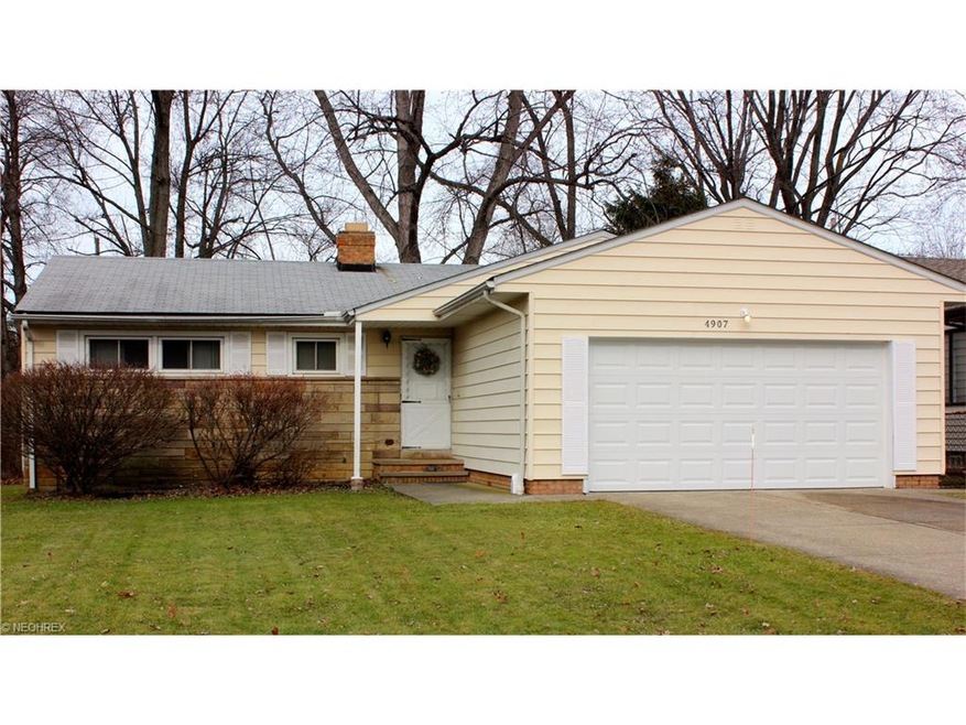 WELCOME TO 4907 S. SEDGEWICK ROAD....LYNDHURST