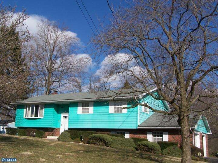 1034 Hosensack Rd, Palm, PA 18070 - photo 1