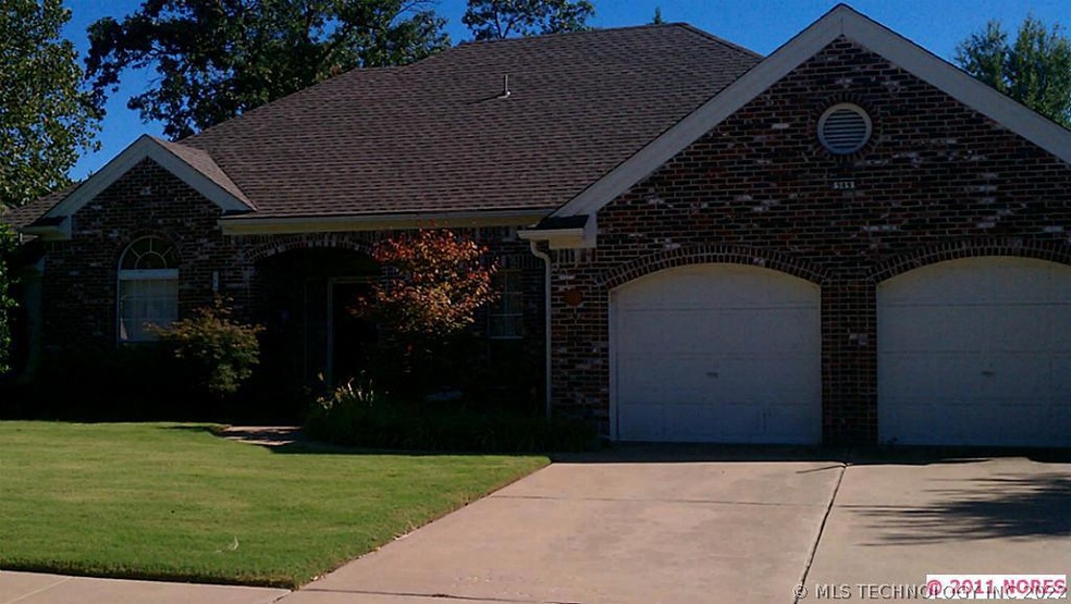 Full Brick near golf course