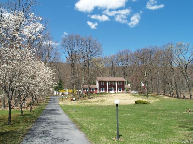 1960 W Bangor Rd, Bangor, PA 18013 - photo 1