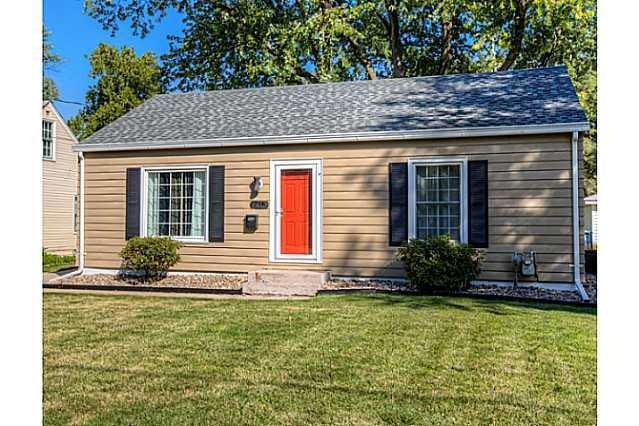 2013 55th St, Des Moines, IA 50310 - photo 1