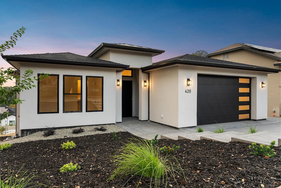 420 Miles Ct, Auburn, CA 95603 - photo 1