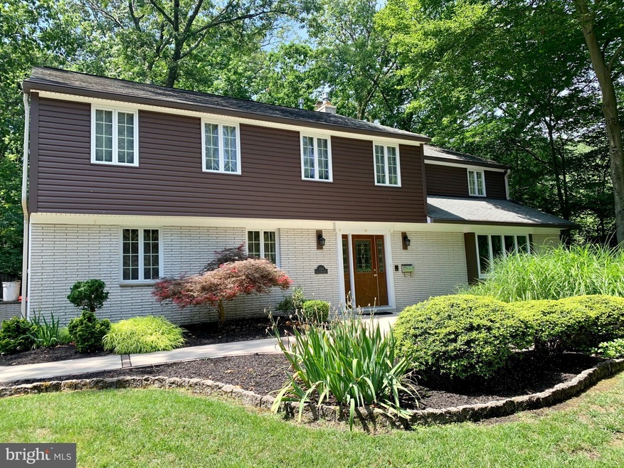 201 Gravel Bend Rd, Cherry Hill, NJ 08034 - photo 1