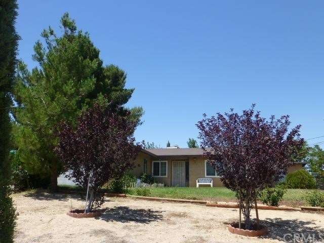 16218 Midway St, Victorville, CA 92395 - photo 1