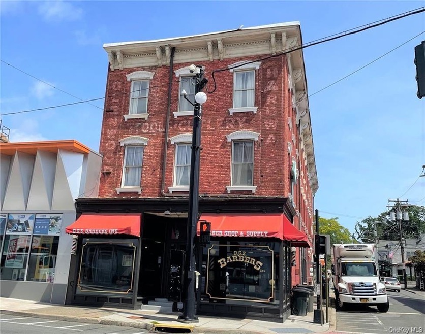 140 Main St unit 2M, Nyack, NY 10960 - photo 1