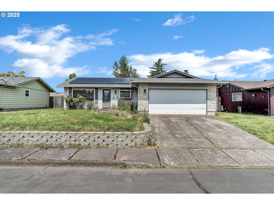 For Sale $399,900 • Co-Listing Agent