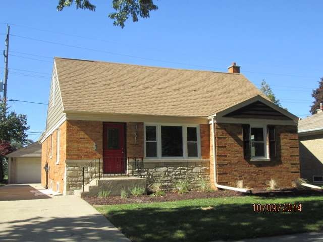 1012 Westchester Blvd, Westchester, IL 60154 - photo 1