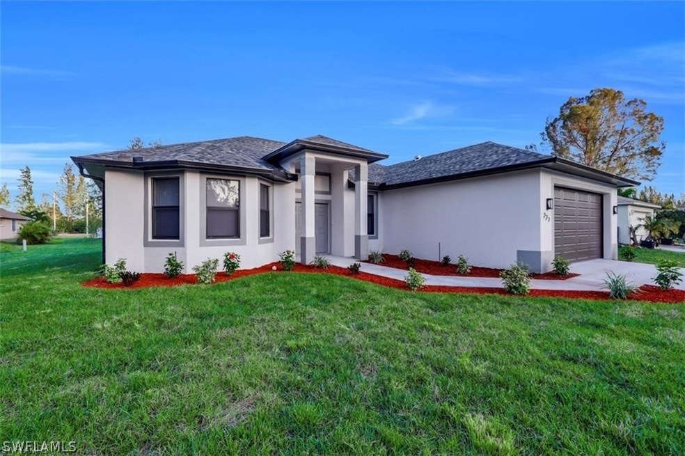 1424 NE 2nd Ave, Cape Coral, FL 33909 - photo 1