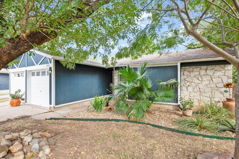 For Sale $365,000 • Co-Listing Agent