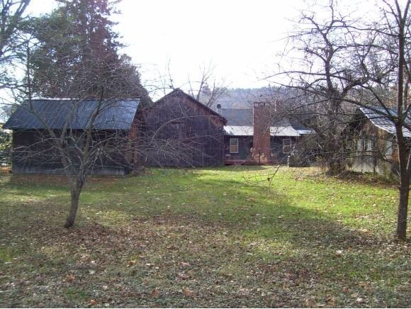 453 Maple St, White River Junction, VT 05001 - photo 1