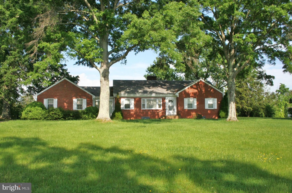 798 Bibb Store Rd, Louisa, VA 23093 - photo 1