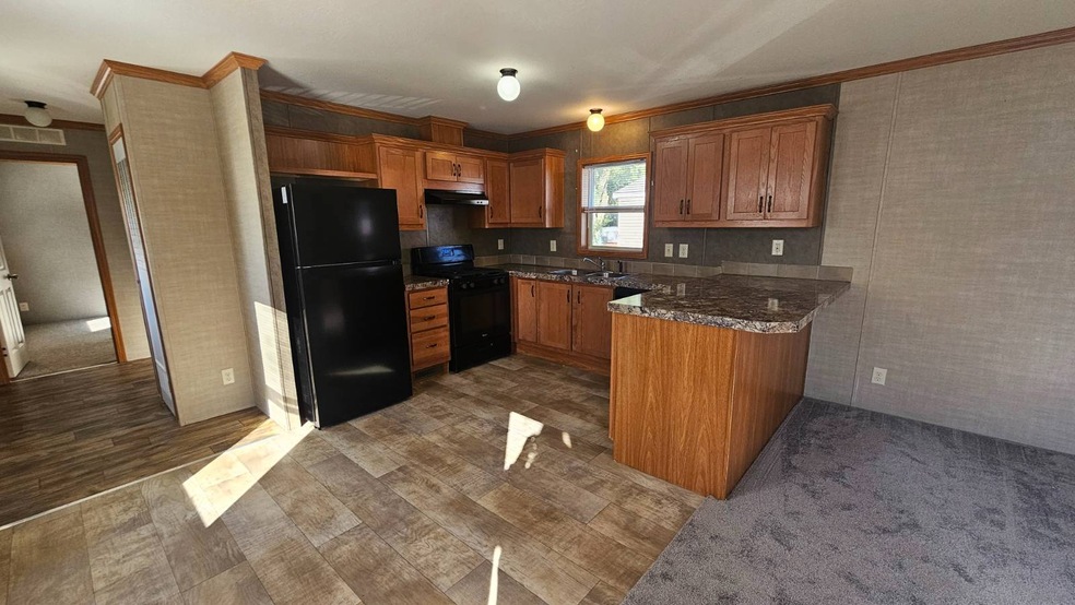 3755 Glenhurst Ln unit 51, Oshkosh, WI 54904 - photo 1