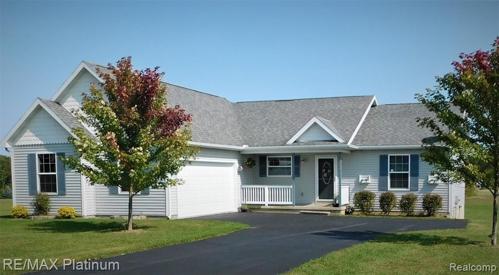 Front-11684 Glen Mary