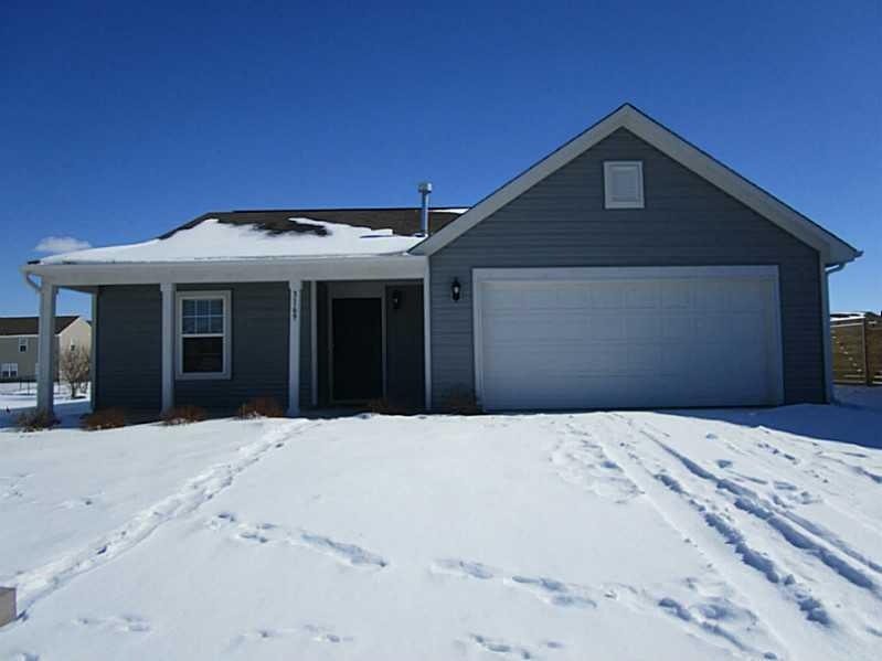 3169 Bristlecone Ct, Whiteland, IN 46184 - photo 1