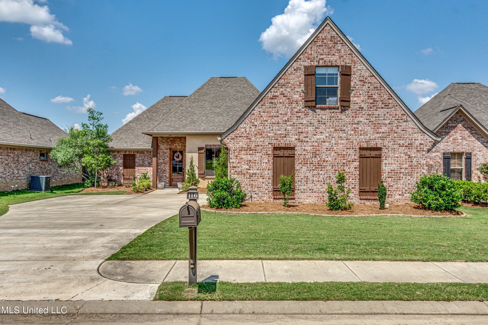 116 Martinique Dr, Madison, MS 39110 - photo 1