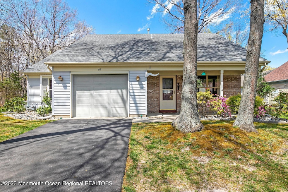 519 Petunia Ln N, Whiting, NJ 08759 - photo 1