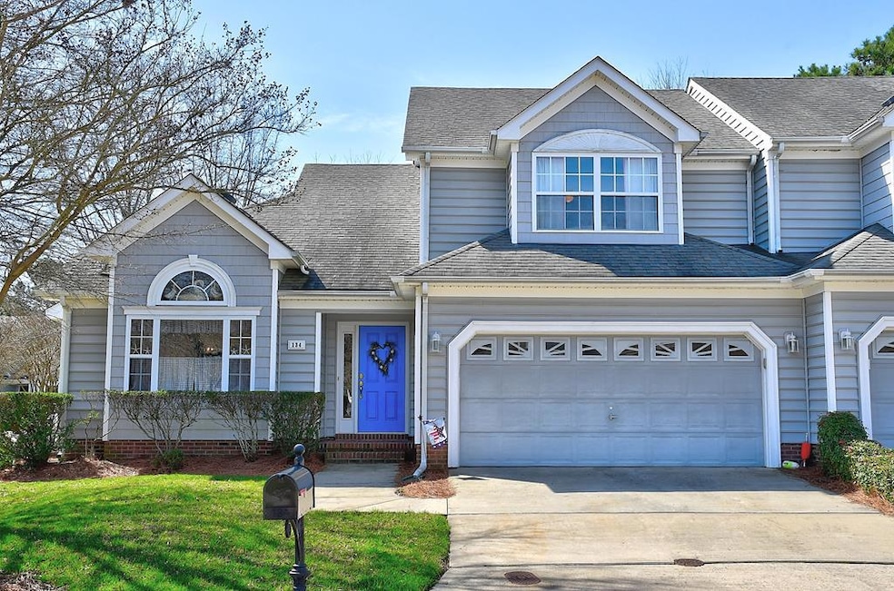 Sold $595,000