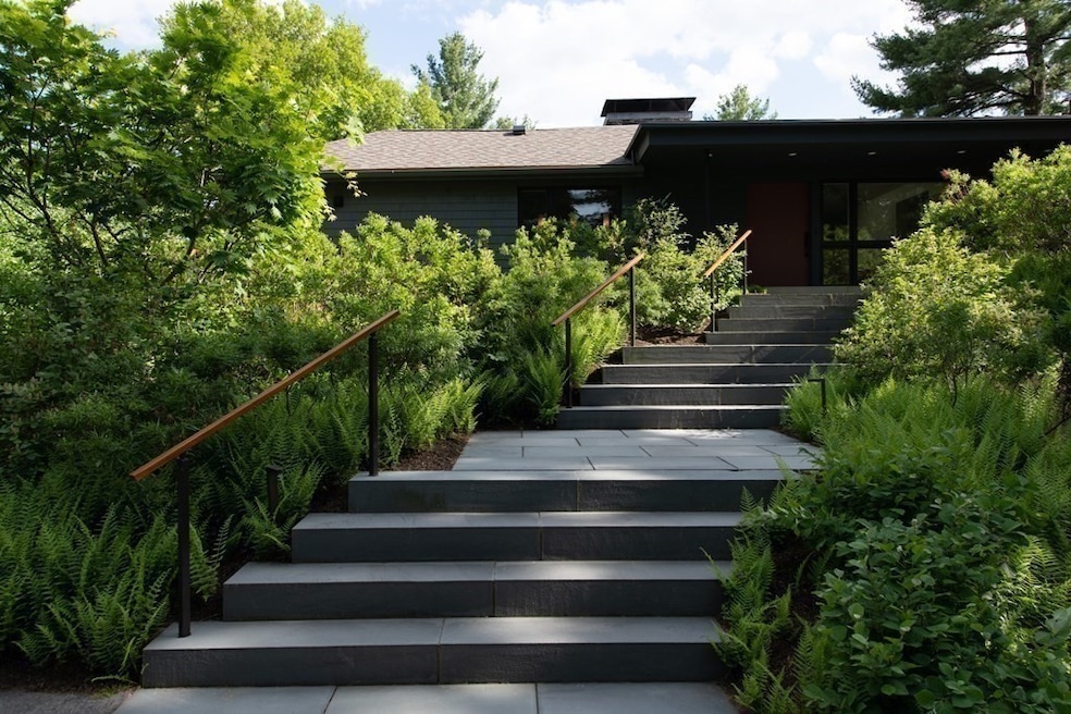 27 Coburn Rd, Weston, MA 02493 - photo 1