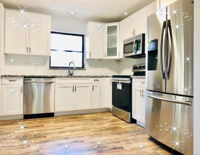 NEW KITCHEN