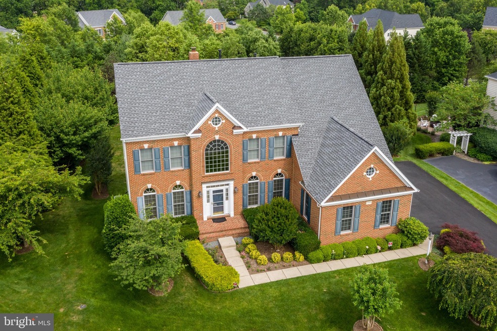 24169 Spring Meadow Cir, Aldie, VA 20105 - photo 1